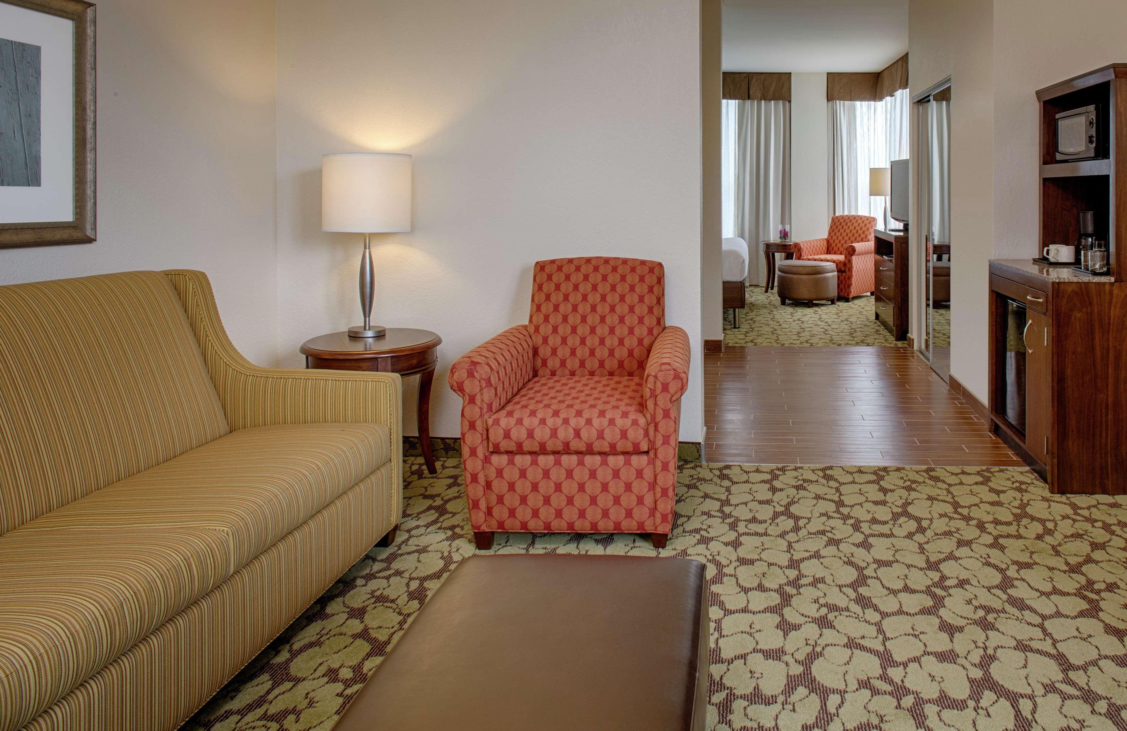 Hilton Garden Inn New Orleans French Quarter/Cbd Buitenkant foto
